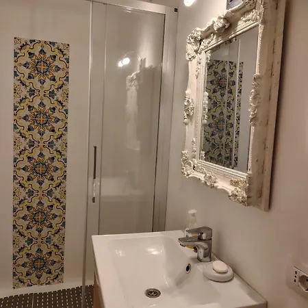 Casa Vista Faraglioni 公寓 *